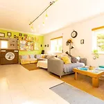 Pineapple Surf House * Атогиа-да-Балейя