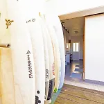 Pineapple Surf House * Атогиа-да-Балейя