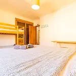 Pineapple Surf House Хостел *