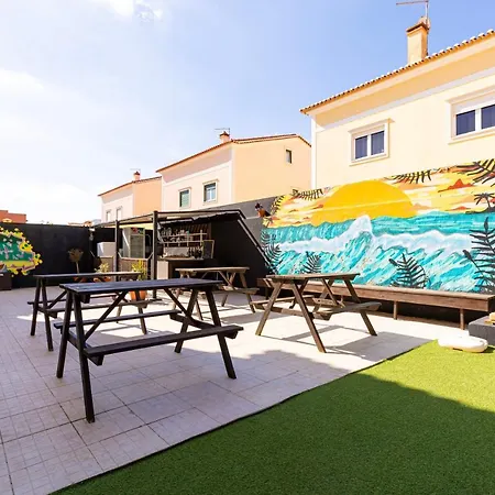 Pineapple Surf House Vandrerhjem