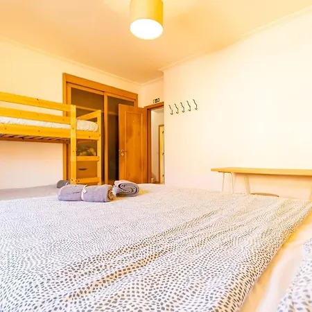 Pineapple Surf House Vandrerhjem *