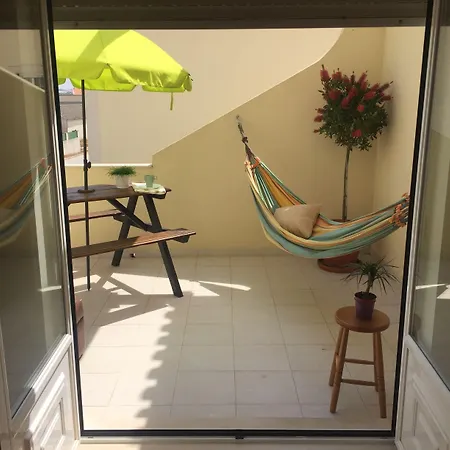 Pineapple Surf House Atouguia Da Baleia
