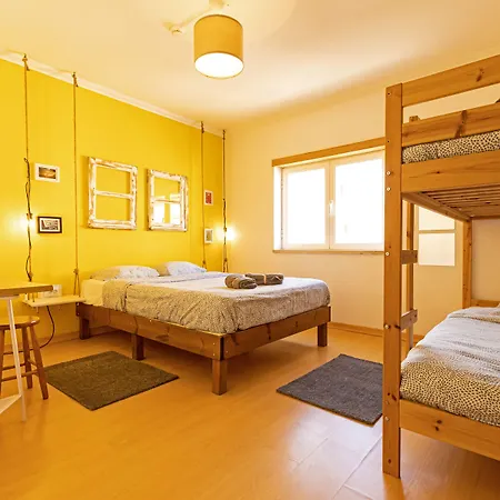Vandrerhjem Pineapple Surf House *