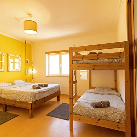 Vandrerhjem Pineapple Surf House *