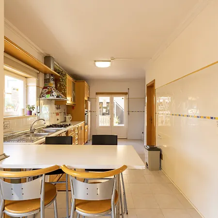 Pineapple Surf House Ostello