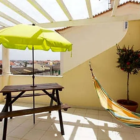 Hostel Pineapple Surf House *