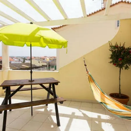 Hostal Pineapple Surf House